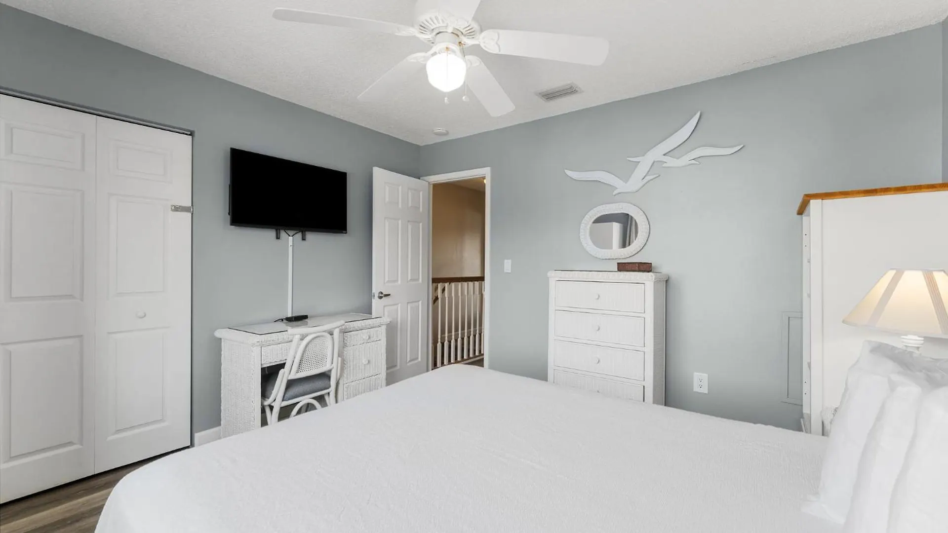 Portside N3 - 2 Bedroom Pet Friendly! Pool View! Panama City Beach