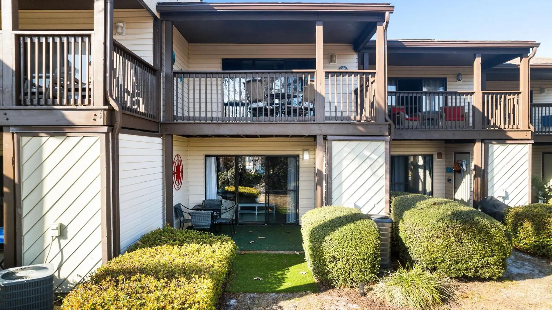 Portside N3 - 2 Bedroom Pet Friendly! Pool View! Panama City Beach United States